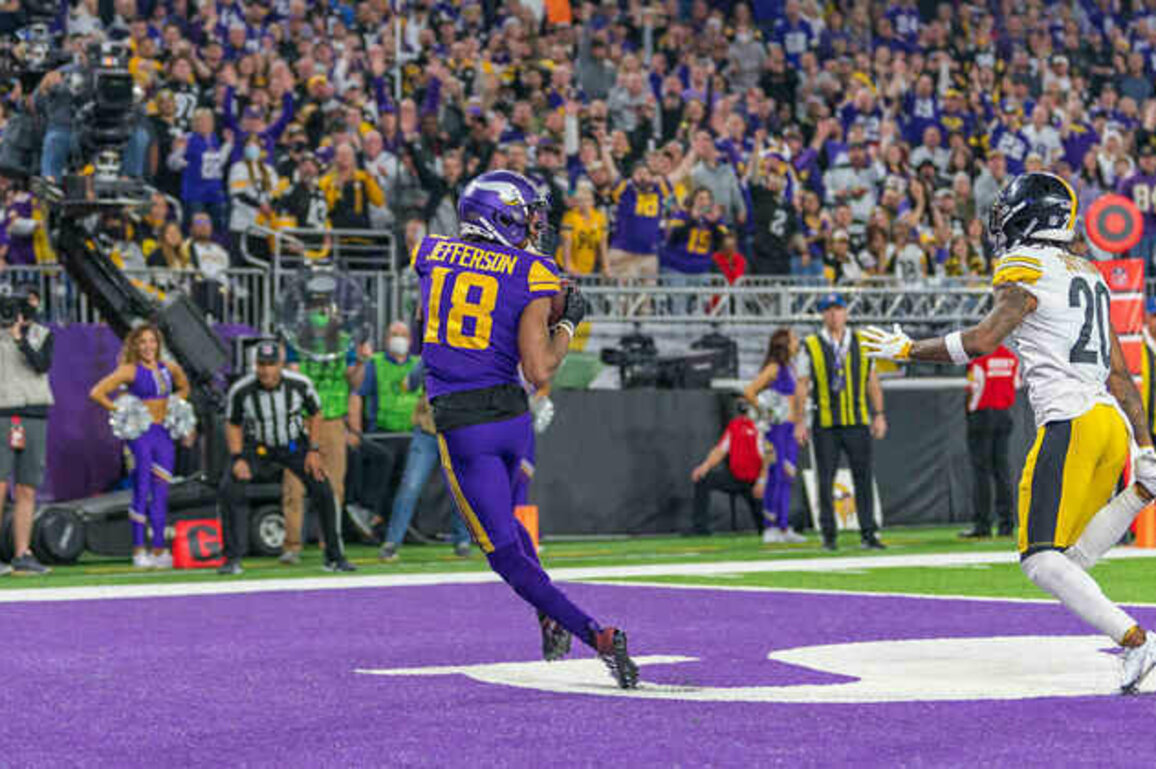 NFL Expert Picks: Vikings vs. Steelers at Dublin Expected to Be Close