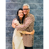 Smriti Mandhana's wedding "indefinitely postponed" after her father experiences heart attack symptoms