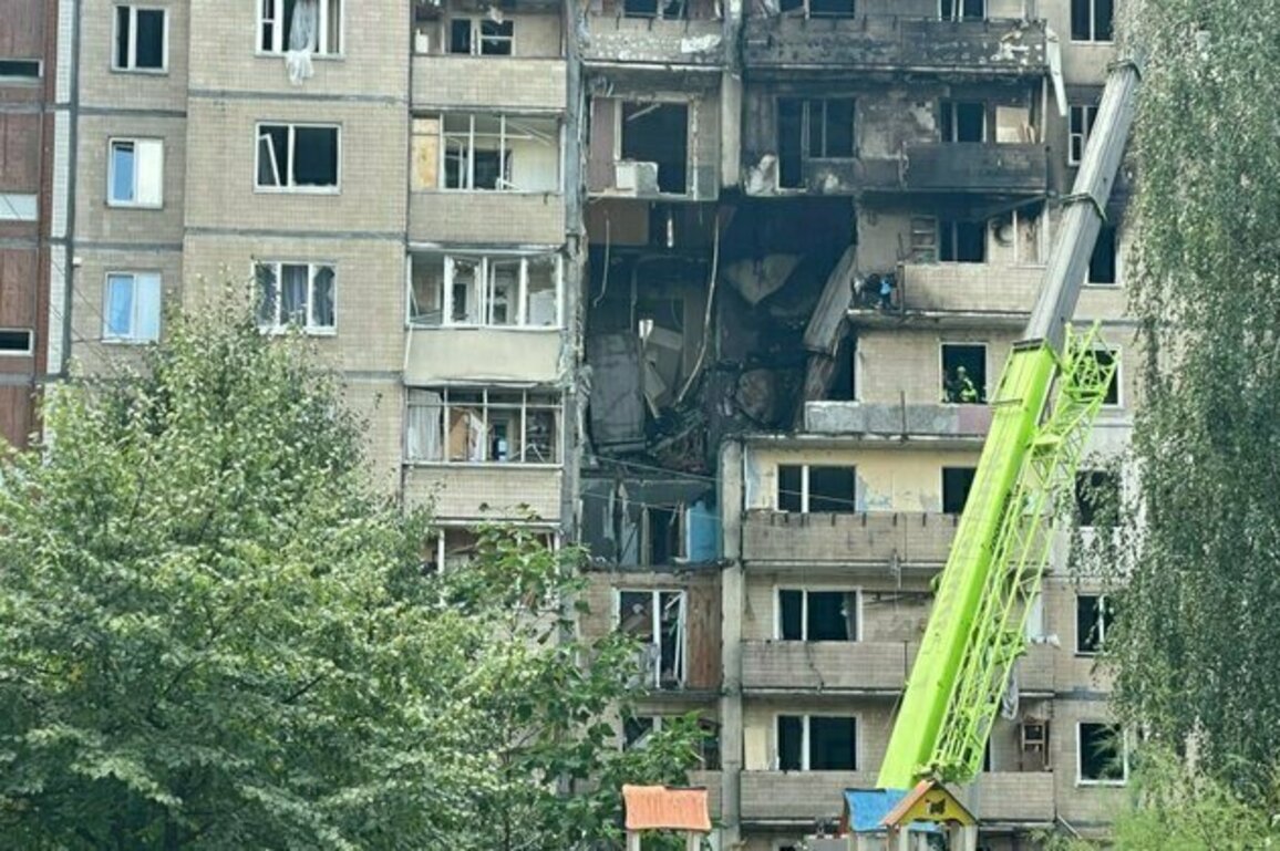Ukrainian Air Strikes Target Two Cities In Occupied Part Of Donetsk