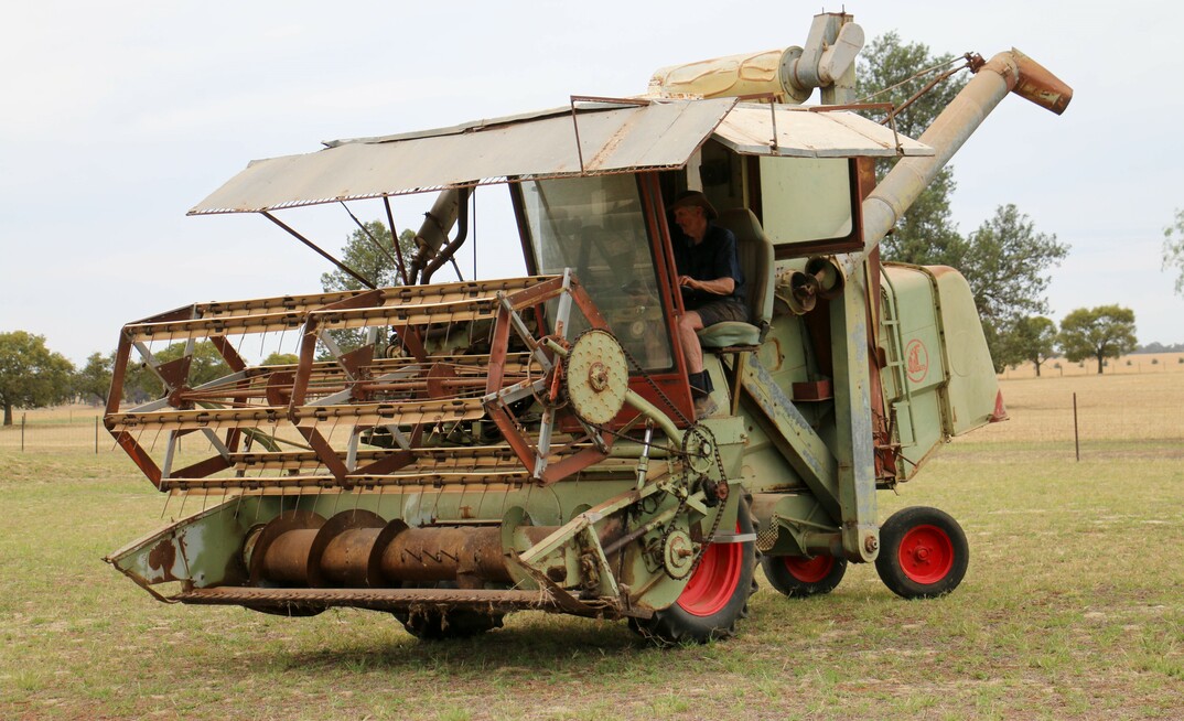 Vintage harvester fest to fire up