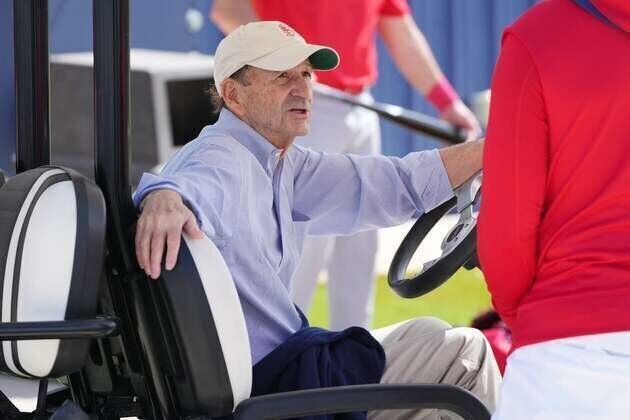 Cardinals invoke succession plan, install Bill DeWitt III as CEO