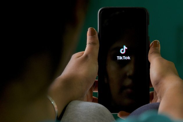 Top White House Adviser Expects Tough Action on TikTok, WeChat
