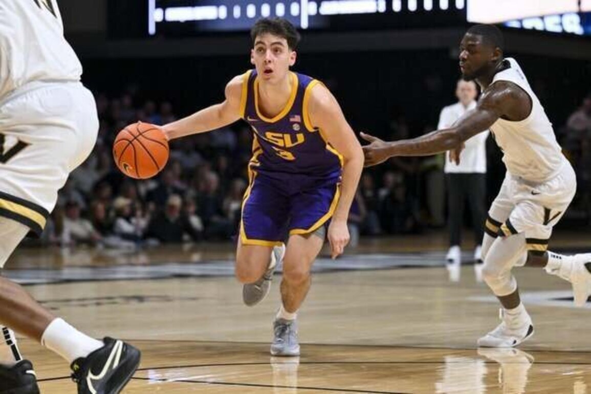 LSU, last winless team in SEC play, takes aim at Missouri