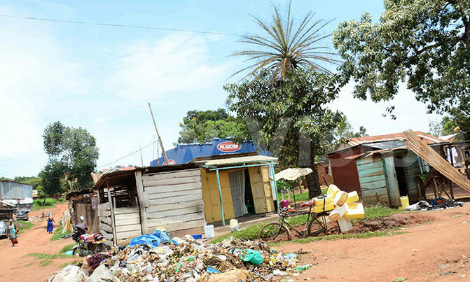 Entebbe chokes on garbage, minister shocked Entebbe chokes on garbage, minister shocked
