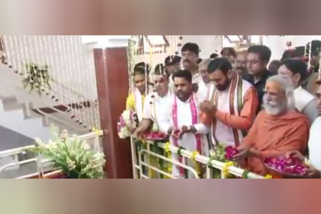 Haryana CM Saini pays tribute to Swami Kalyandev Maharaj on his 21st death anniversary
