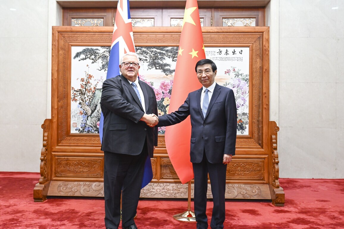 CHINA-BEIJING-WANG HUNING-NEW ZEALAND-HOUSE OF REPRESENTATIVES-SPEAKER-MEETING (CN)