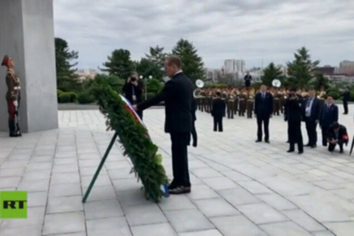 Former Russian president visits North Korea (VIDEOS)