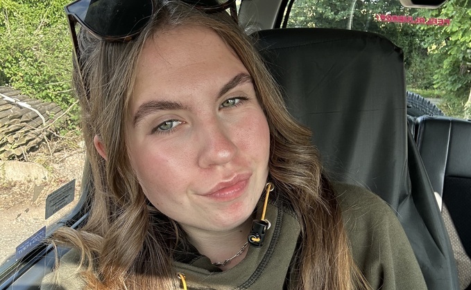 Molly Strawbridge is 23 from Worcestershire