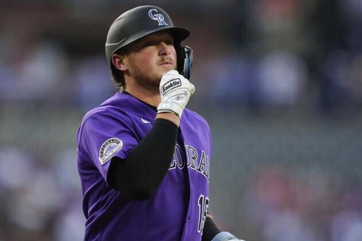 Early homers propel Rockies to skid-ending win over Cubs