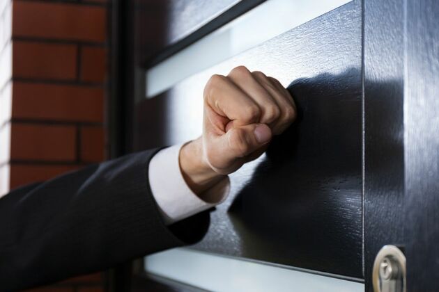 Six biggest doorstep scams in Scotland confirmed as experts issue warning