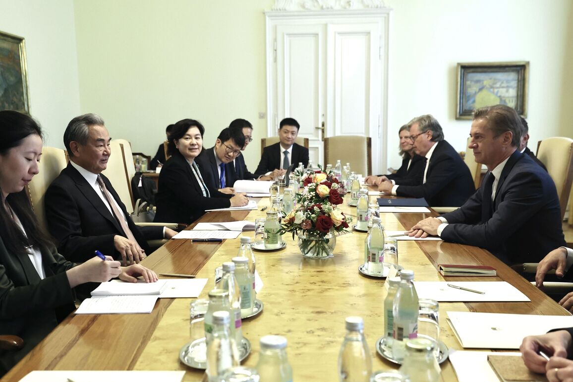 SLOVENIA-LJUBLJANA-PM-CHINA-WANG YI-MEETING