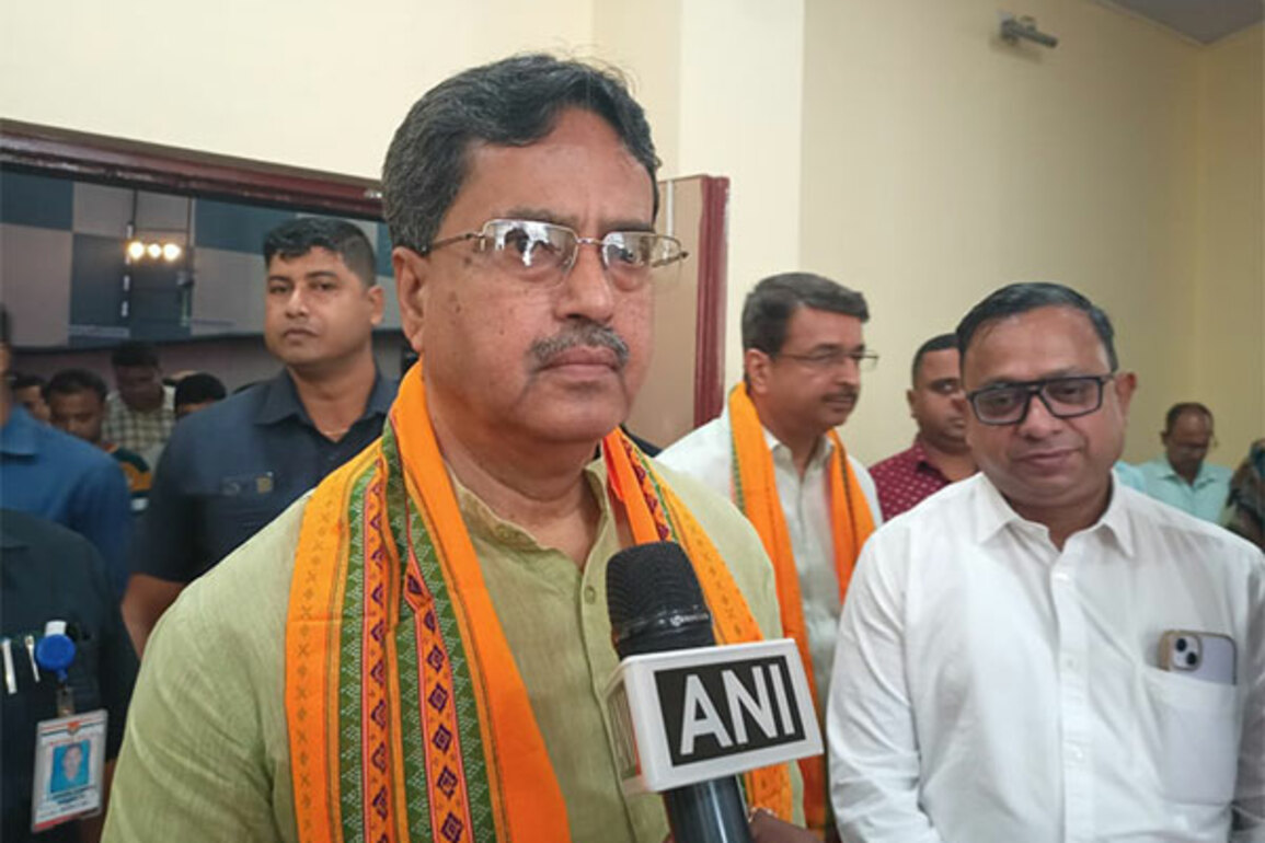 Tripura: CM Manik Saha attends International Nurses Day event in Agartala