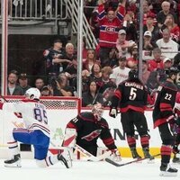 Canadiens attack stuns Hurricanes in Eastern finals opener