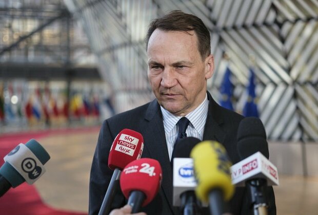 NATO establishes Ukraine mission Polish FM