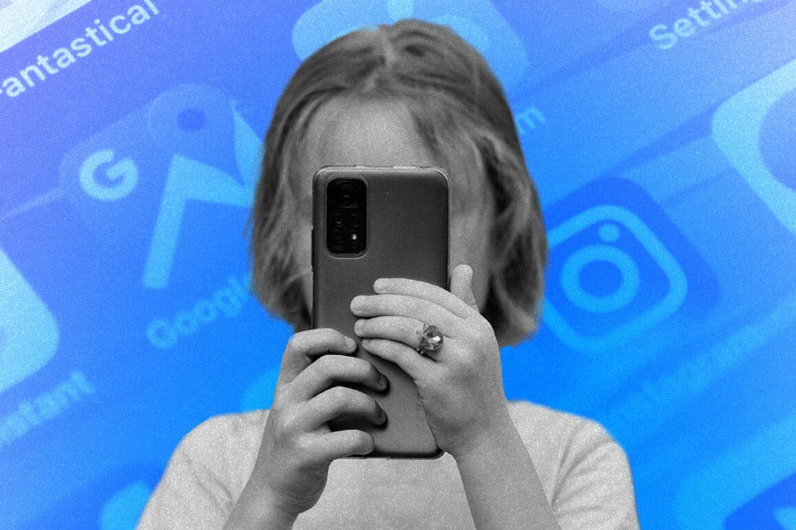 Alabama lawmakers pass statewide public school cell phone ban