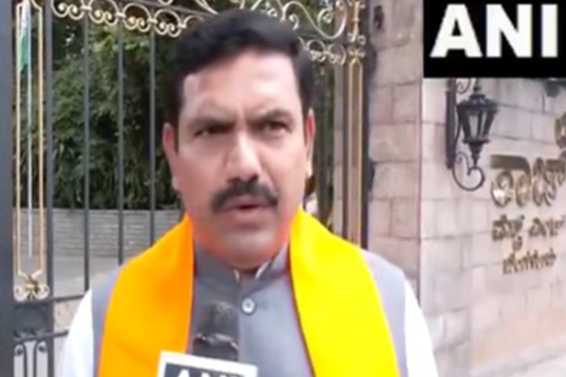 "Siddaramaiah can stoop to any level to appease minorities": Karnataka BJP Chief slams 15% muslim housing quota