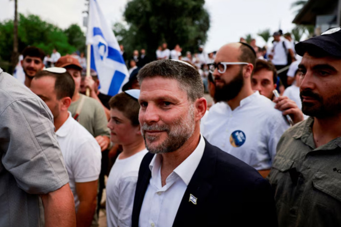 Israeli Minister accuses Netherlands of surrendering to "lies of radical Islam" after his ban on entering country