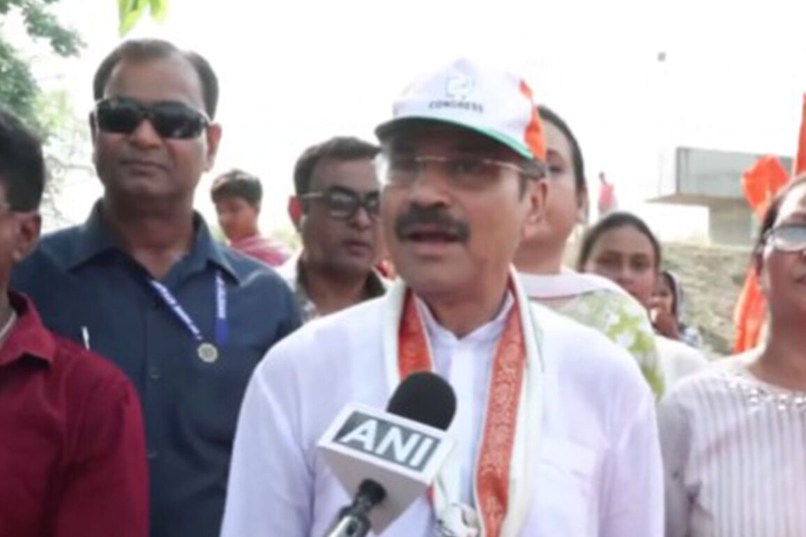 Congress' Adhir Ranjan Chowdhury slams TMC on campaign trail, says "will get people's support"
