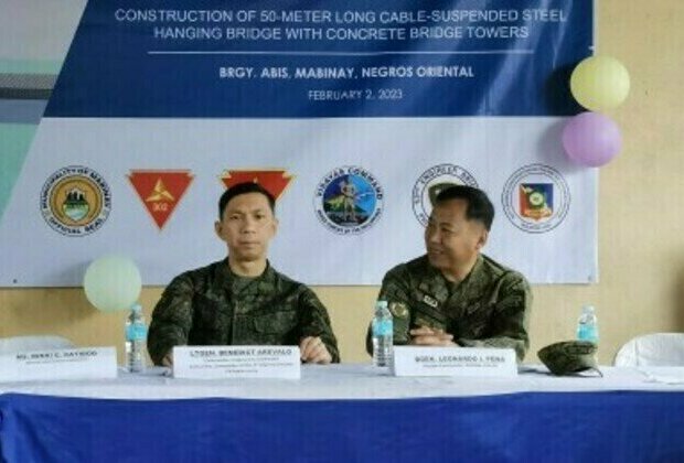 Viscom chief orders gov't troops to step up anti-insurgency drive