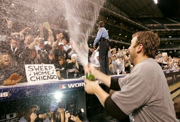 White Sox hero Bobby Jenks has stage 4 stomach cancer