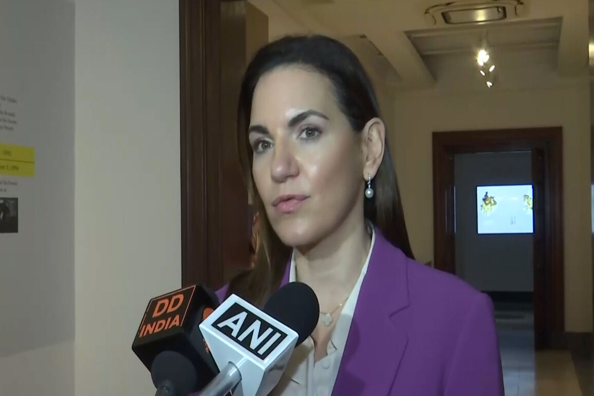 "Big honour for Greek art and culture": Greece Tourism Minister on Ghika exhibition in Delhi