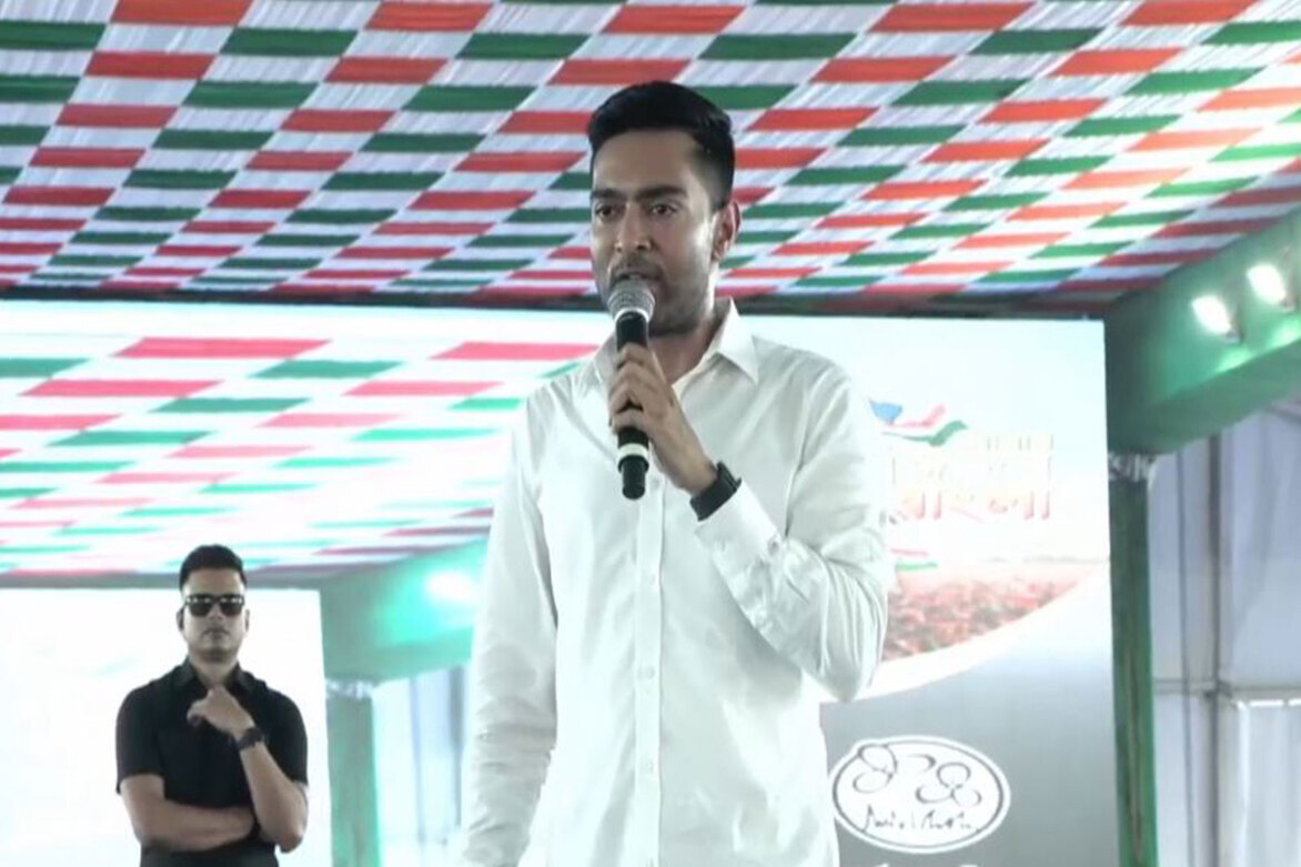 "Organisers are the primary party responsible...": TMC MP Abhishek Banerjee slams Airports Authority of India over President Murmu row