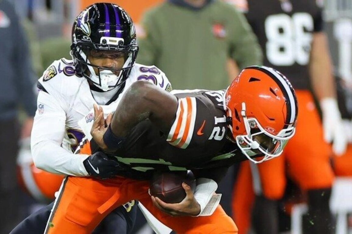 Ravens Defense Spoils Shedeur Sanders' Browns Debut
