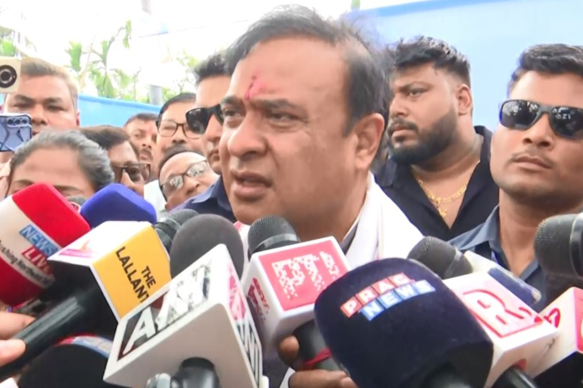 Assam CM calls Pawan Khera "bhagora" over Congress' allegations on wife