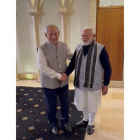"Truly Splendid!": PM Modi praises Netanyahu for wearing traditional Indian attire