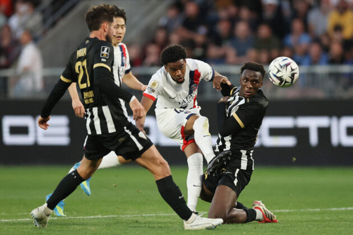 PSG strengthen Ligue 1 lead with 3-0 win over Angers