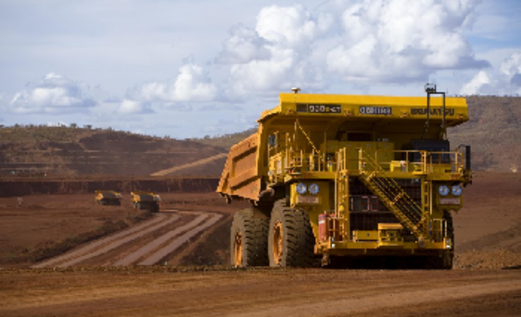 Caminhões e tratores estão no portfólio da Komatsu/Divulgação