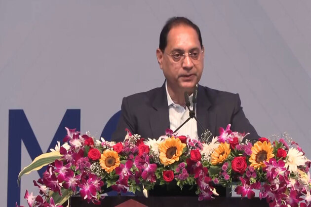 SEBI Chief calls for "optimum regulation" to deepen India's financial markets amid global shocks