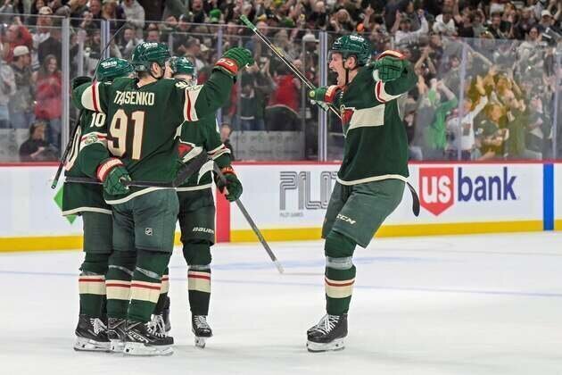 Vladimir Tarasenko lifts Wild past Stars in OT in Central showdown