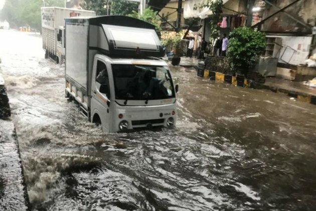 IMD predicts heavy rainfall over West Madhya Pradesh, Arunachal