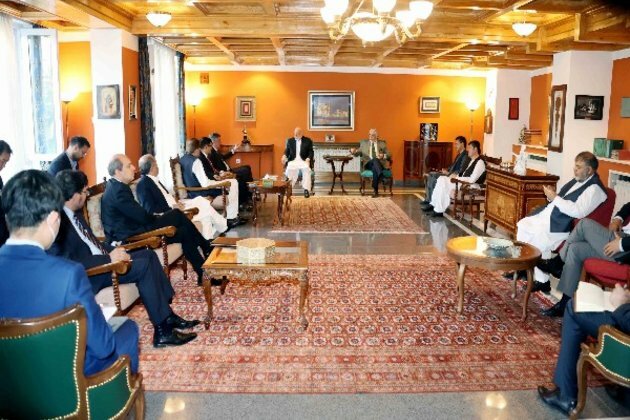 Russia, China, Pak urge Hamid Karzai, Abdullah Abdullah
