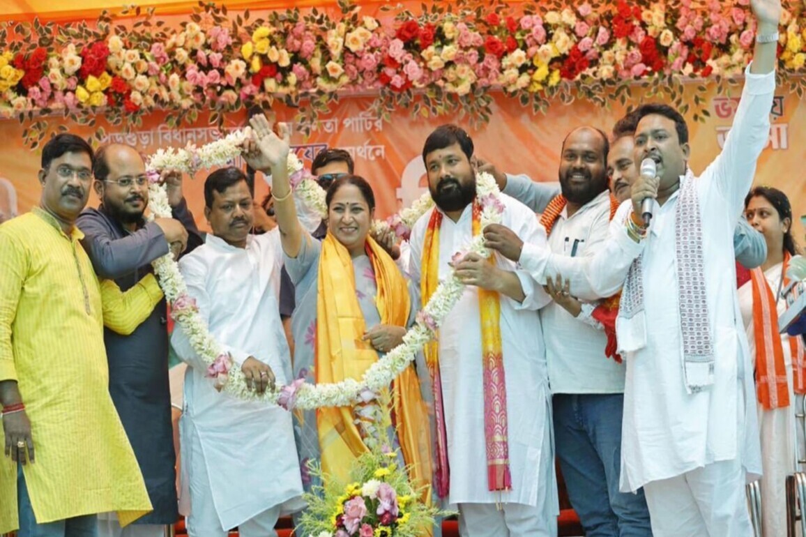 Bengal has resolved for change: Delhi CM Rekha Gupta vows Ayushman Bharat, 7th Pay Commission, and 'White Paper' on TMC scams