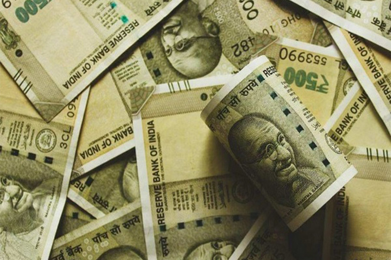Rupee to average around 96/USD in FY27; risks from oil, dollar persist: Motilal Oswal