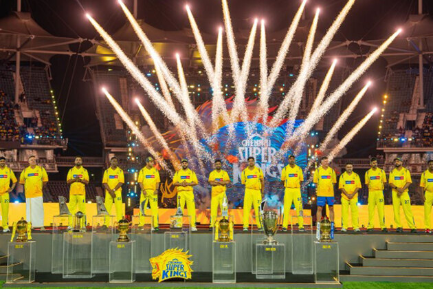 Thala's day out with the OGs: From 'blasts from the past' to exciting duels, a look at CSK's 'ROAR 26' event