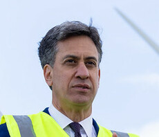 Government announces new onshore wind and solar taskforces 'to drive forward' projects