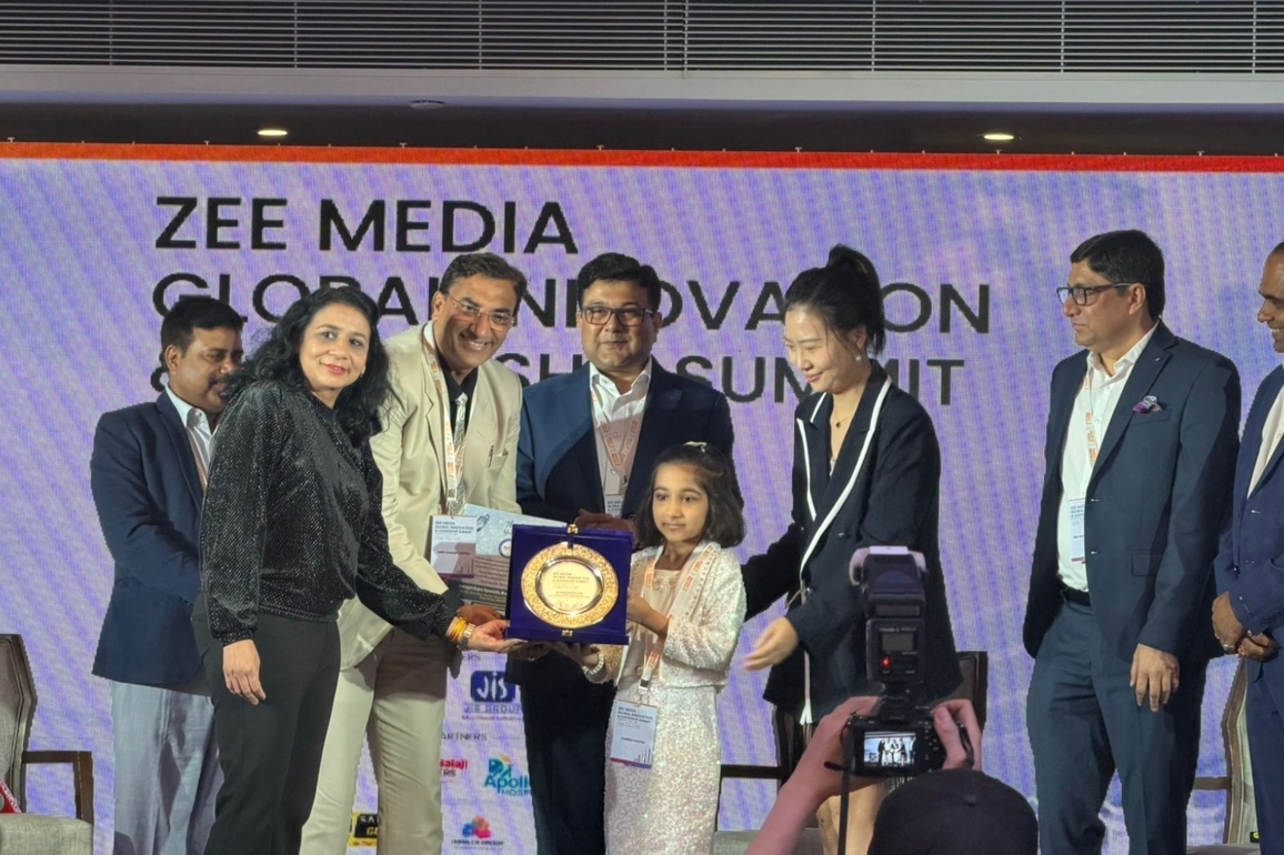 Indian Homeopathic Physician Dr. Arpit Chopra Jain Honoured at International Summit in China