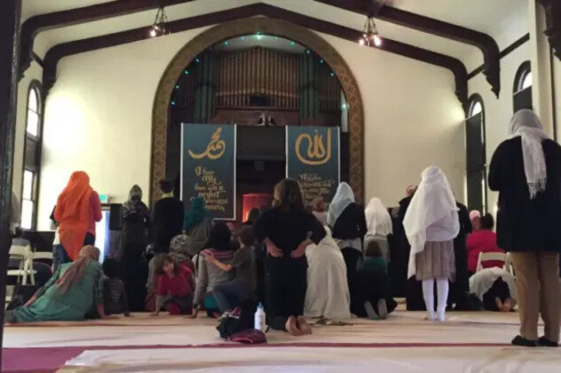 Ramadan Under the Blockade: The Women of Havana's Only Mosque