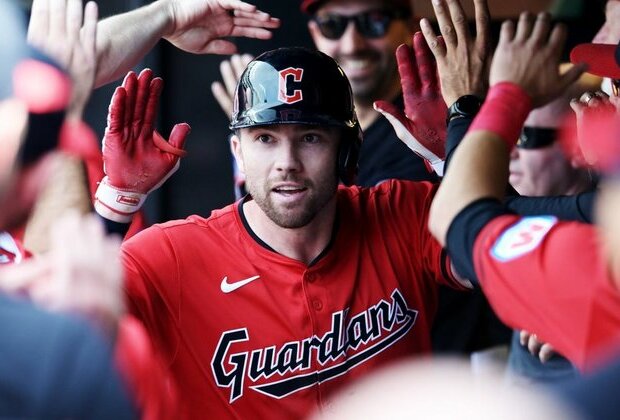 Guardians visit lowly White Sox for four games