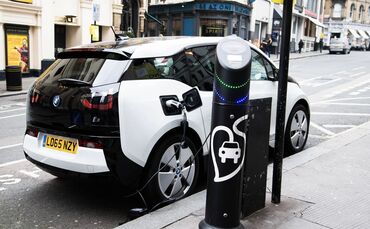 One-stop-shop: Octopus launches EV package featuring car, charger, and clean energy tariff - Vimarsana News