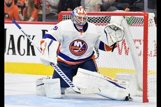 Islanders sign veteran G Cory Schneider, two others