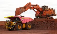 One of the first three trucks at Roy Hill with a pink tray.