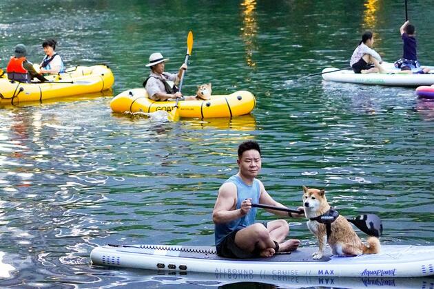 Paddling past skyscrapers: Water sports ride the wave in Chinese cities