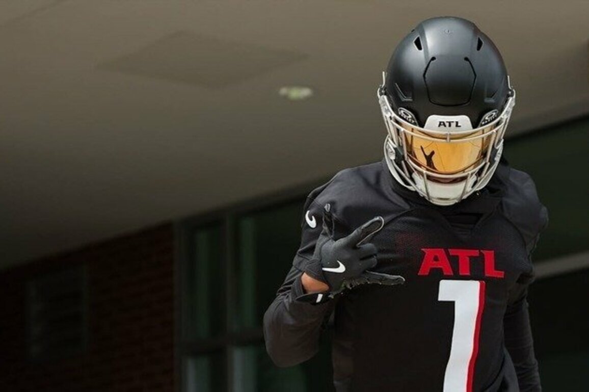 Darnell Mooney 'day-to-day,' Jalon Walker 'on track' for Week 1