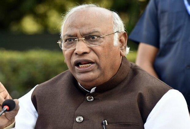 Congress President Kharge writes to President Murmu against 'privatisation' of Sainik schools