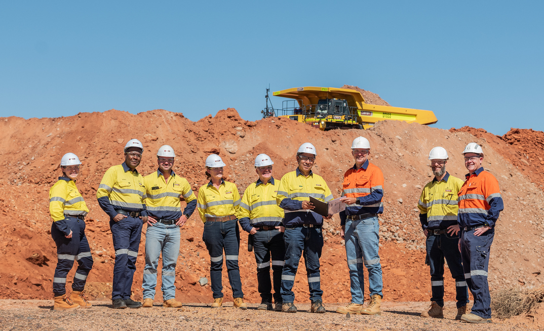 From left: Carey Mining executive assistant Brigitte Colbert, Carey Mining chief executive officer Moses Panashe, Carey Mining projects & business improvement manager Sean Fury, Carey Mining chief financial officer Sally-Anne Morris, Carey Mining chief operating officer Richard McLeod, Carey Mining founder and managing director AM Daniel Tucker, AGAA SVP Stephen Perkins, Sunrise Dam manager: surface projects David Pawlovich and Sunrise Dam general manager Sam Rodda.