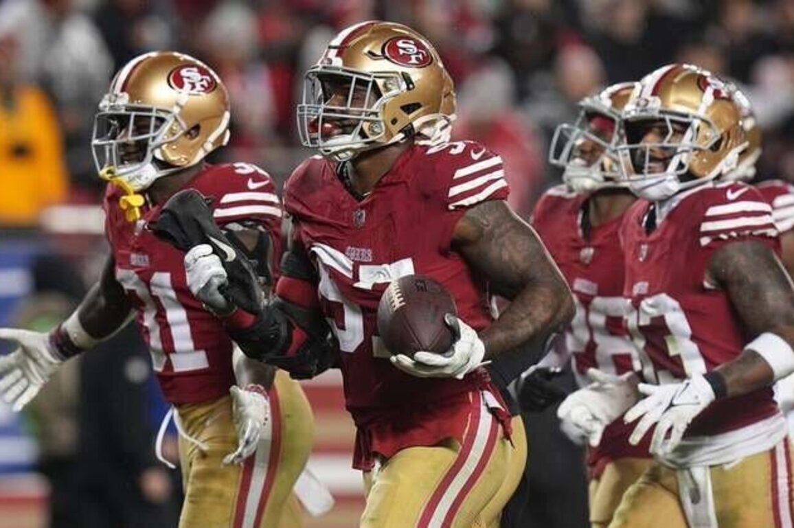 Reports: LB Dre Greenlaw returning to 49ers on 1-year deal